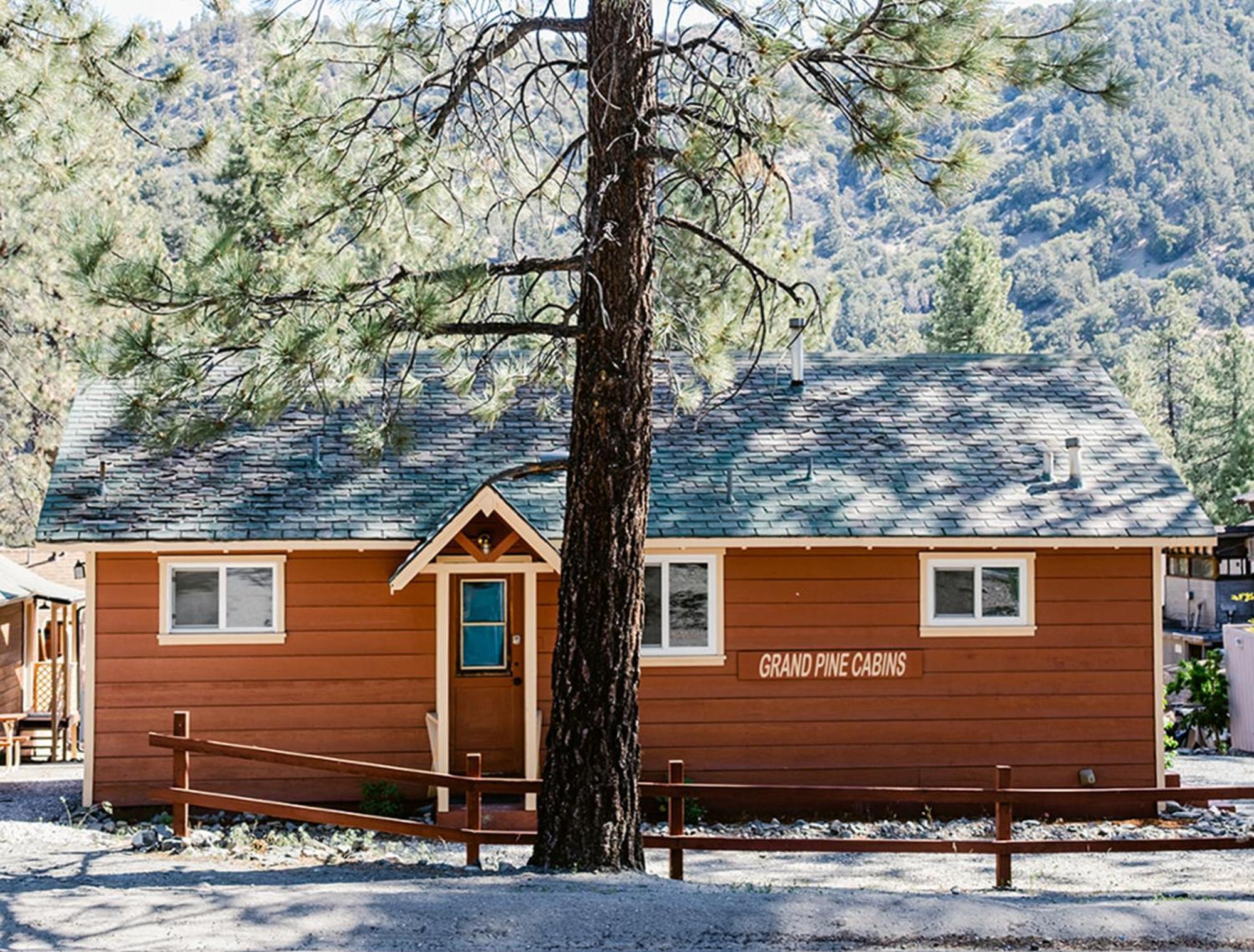 Grand Pine Cabins Wrightwood Exterior foto