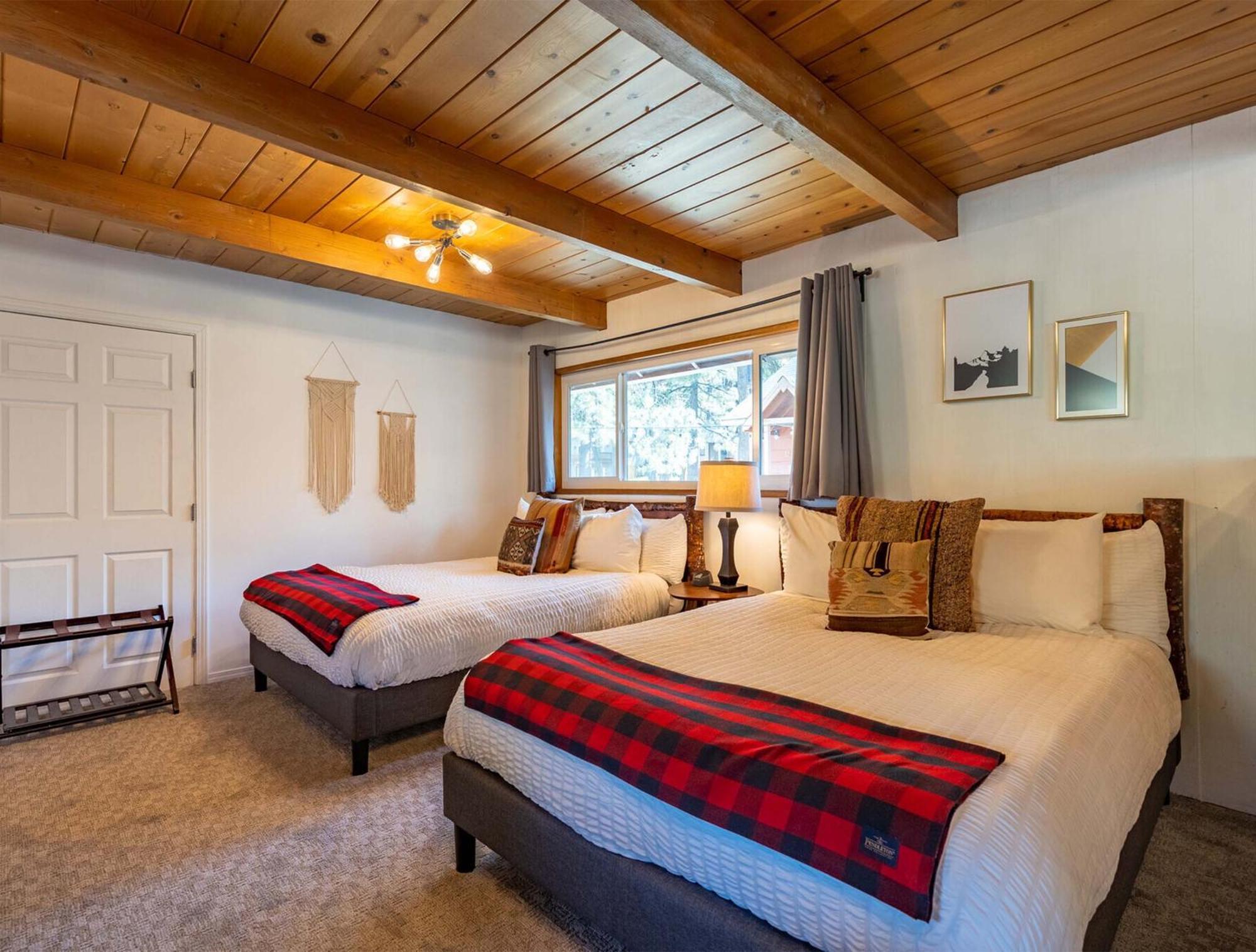 Grand Pine Cabins Wrightwood Exterior foto